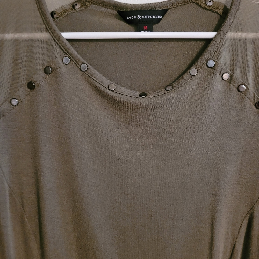 Rock & Replubic military Green  color blouse with mesh in shoulders. Medium